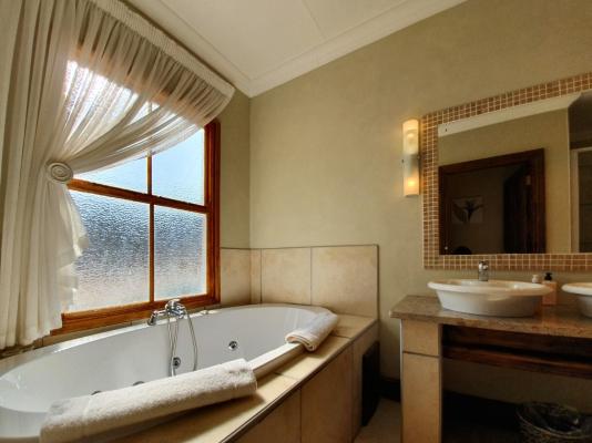 Berluda Farmhouse & Cottages - 228219