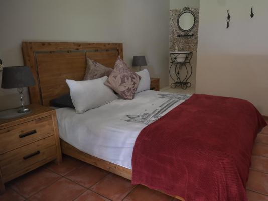 Room image 5