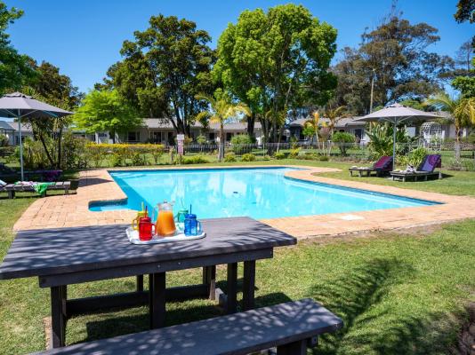 Pine Lodge Resort - George - 229804