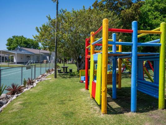 Pine Lodge Resort - George - 229810