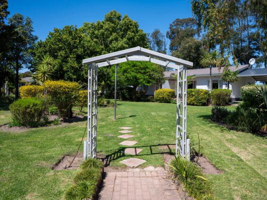 Pine Lodge Resort - George - 229812