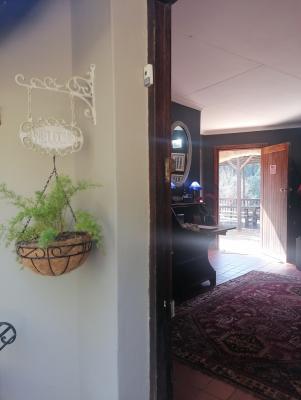 Hawklee Country House - 230474