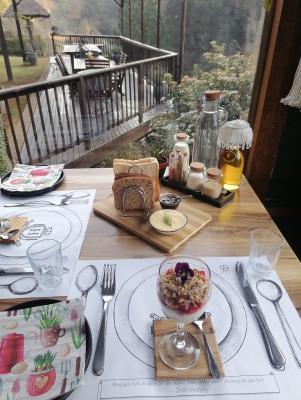 Hawklee Country House - 230485