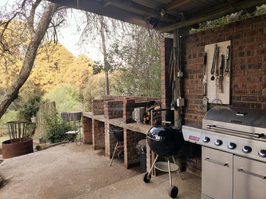 Hawklee Country House - 230492