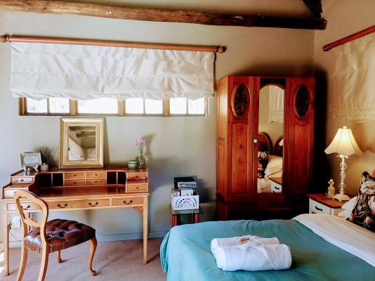 Guinea Fowl Studio Cottage