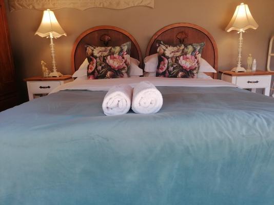 Guinea Fowl Studio Cottage