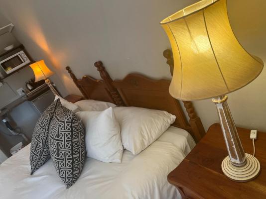 Three Thymes Inn - 230606