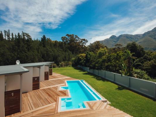A Riverbed Guesthouse - 230812