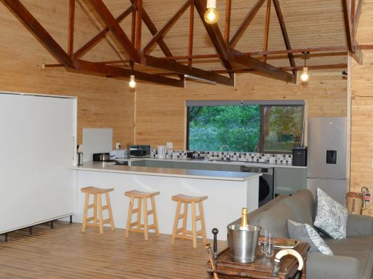 Pezulu Tree House Lodge - 230968