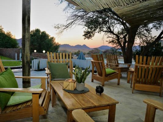 Elegant Desert Lodge - 231242