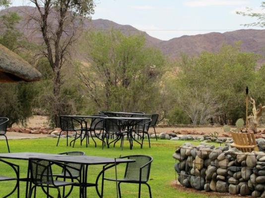 Elegant Desert Lodge - 231246