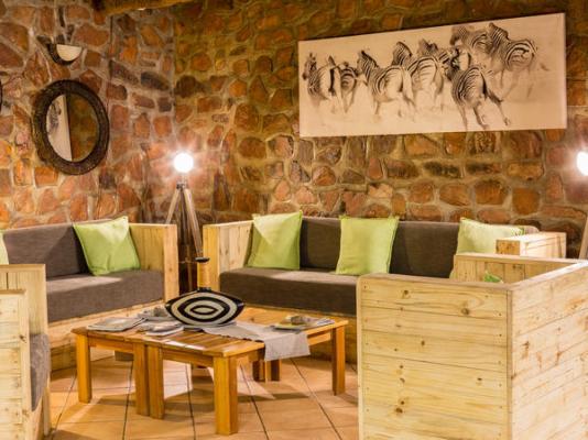 Elegant Desert Lodge - 231252