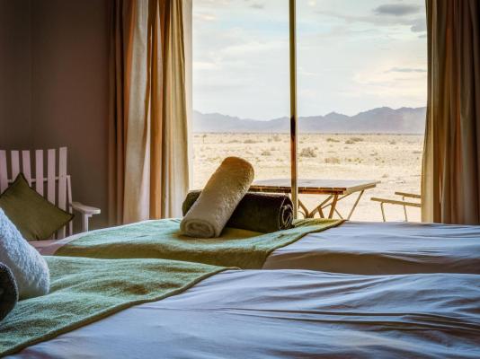 Elegant Desert Lodge - 231259