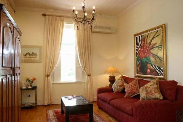 Le Ballon Rouge Guest House - 231561