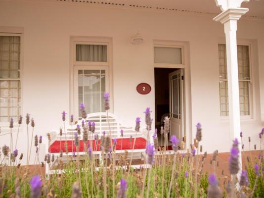 Le Ballon Rouge Guest House - 231562