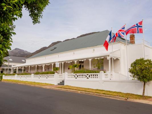 Le Ballon Rouge Guest House - 231563