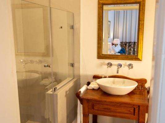 Le Ballon Rouge Guest House - 231586