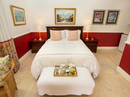 Le Ballon Rouge Guest House - 231603
