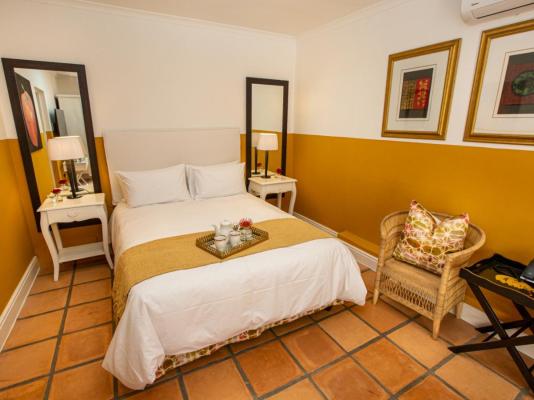 Le Ballon Rouge Guest House - 231610
