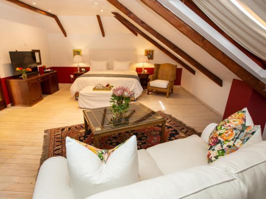 Le Ballon Rouge Guest House - 231617