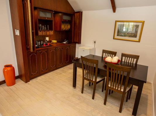 Le Ballon Rouge Guest House - 231626