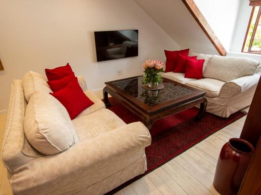 Le Ballon Rouge Guest House - 231628