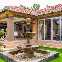 Lakeview Hotel Guesthouse & Conference Center - 231679