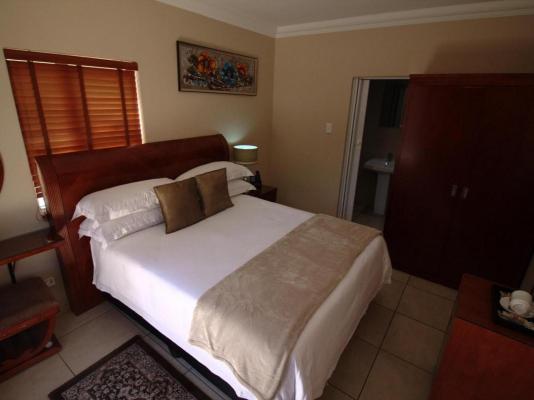 Lakeview Hotel Guesthouse & Conference Center - 231687