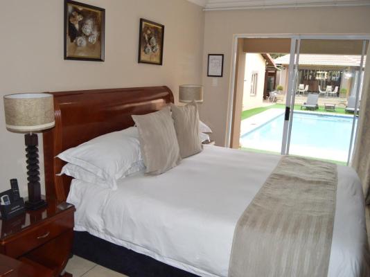 Lakeview Hotel Guesthouse & Conference Center - 231699