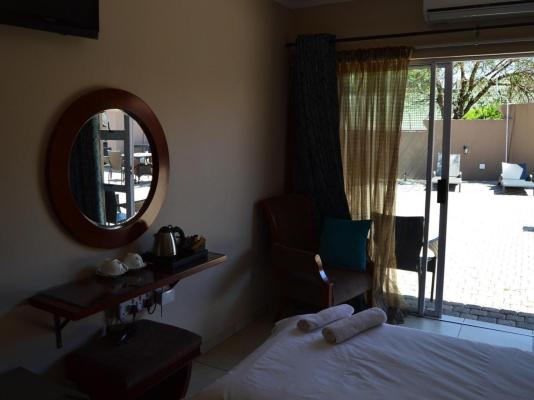 Lakeview Hotel Guesthouse & Conference Center - 231705