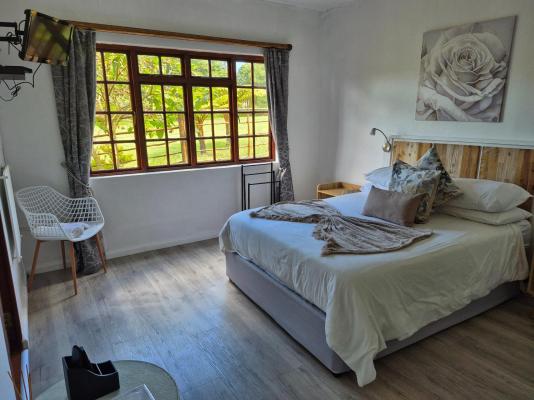 Storms River Guest Lodge - 231912