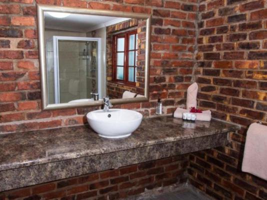 Storms River Guest Lodge - 231950