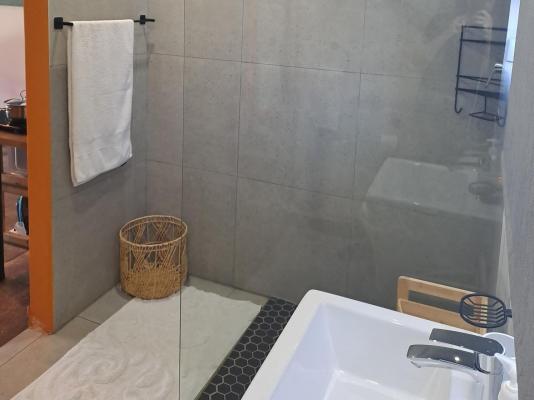 Stayfit03 bathroom