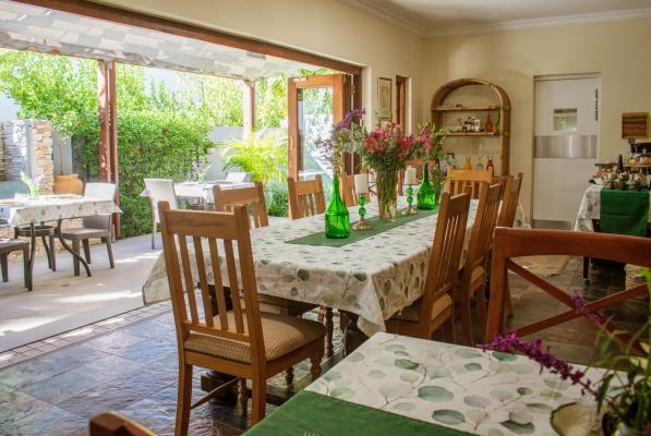 5 Seasons Guest House - 232172