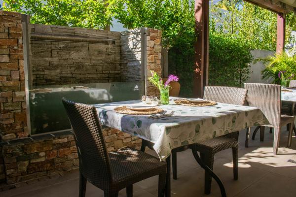 5 Seasons Guest House - 232177