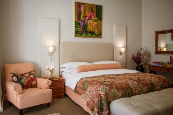 Luxury Room - Honeymoon Suite