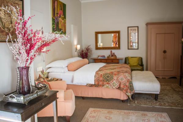 Luxury Room - Honeymoon Suite