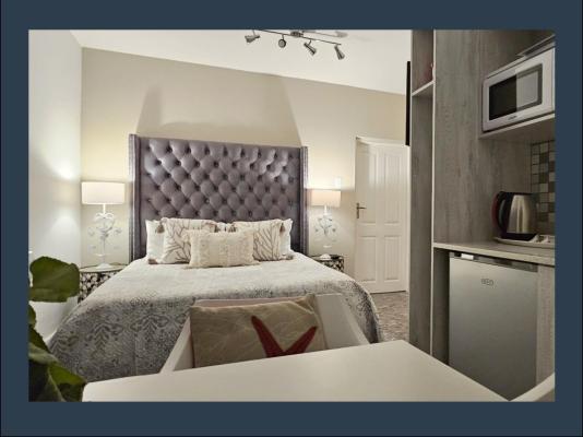 Hadeda Hall Bed & Breakfast - 232284