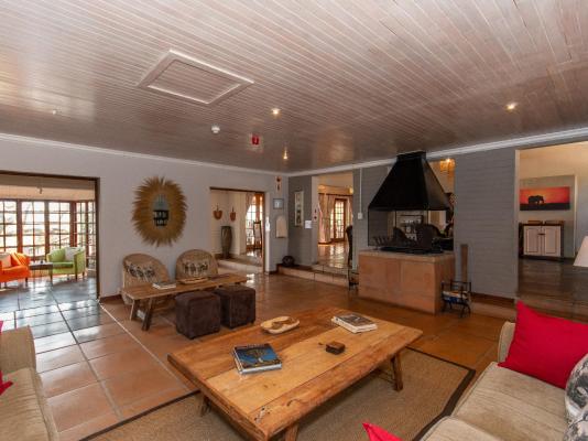 Chestnut Country Lodge - 232335