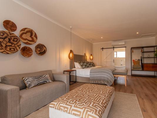 Chestnut Country Lodge - 232348