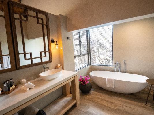 Elephant Plains Game Lodge - 232431