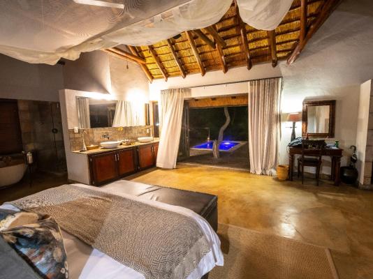 Elephant Plains Game Lodge - 232439
