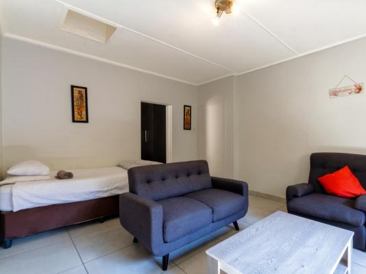 Linden Guesthouse - 232577