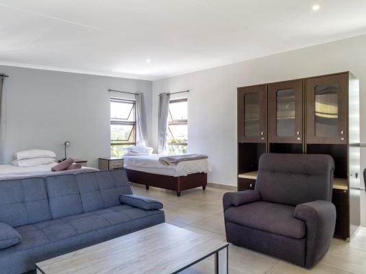 Linden Guesthouse - 232585