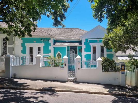 Kelvin Cottage - 232639