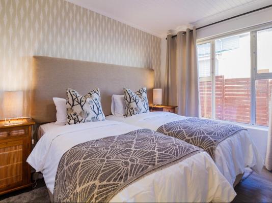 Walker Bay Villa - 233015