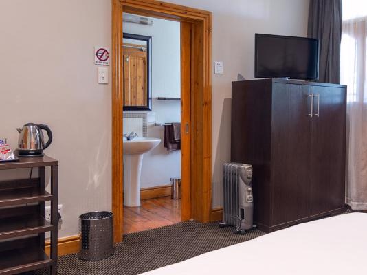 Ashanti Guesthouse - 233024
