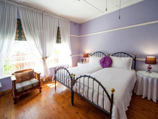 Mountain Manor Guest House & Executive Suites - 233059