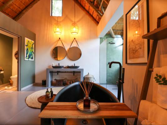 Tomo Safari Lodge - 233130