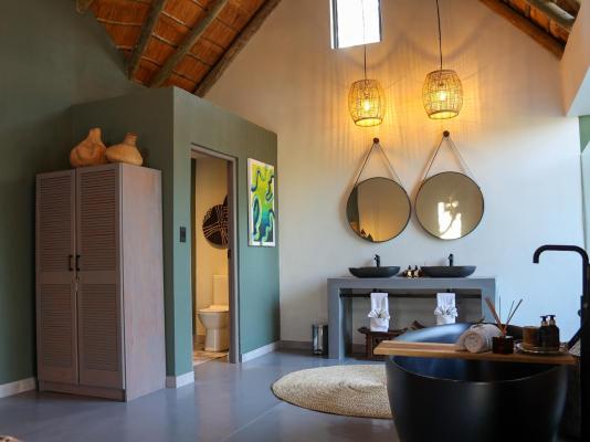 Tomo Safari Lodge - 233132